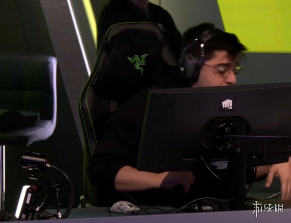 赛场上的迷彩“伏笔”？雷蛇V4 Pro无线鼠标传闻再起！