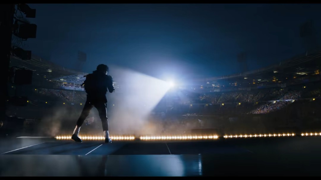 MJ亲侄子主演！《迈克尔·杰克逊：巨星之路》全新预告发布