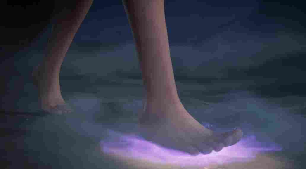 这脚太带派了！《逆战：未来》精绝女王角色实机展示