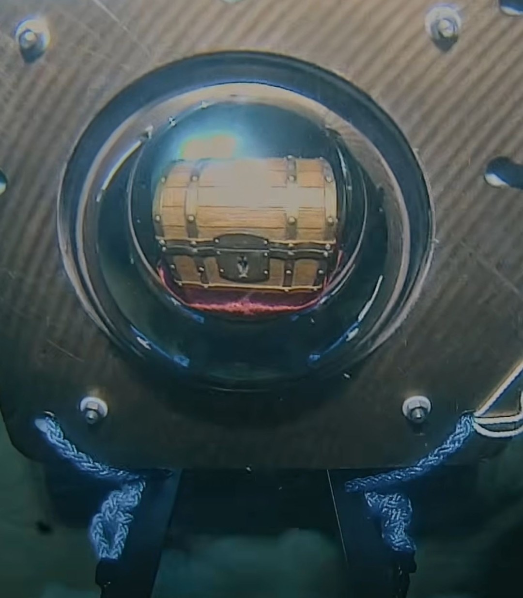 《海贼王》大结局投放海域被找出！甲亢哥准备出海寻找