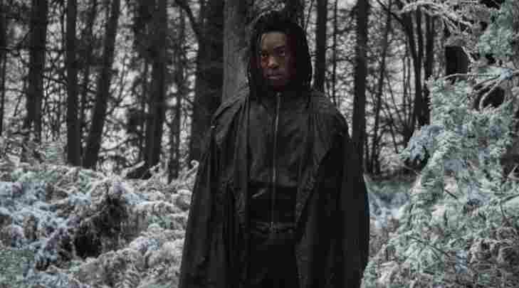 《哈利波特》剧版斯内普演员自曝片场糗事：骑扫帚时摔落悬空